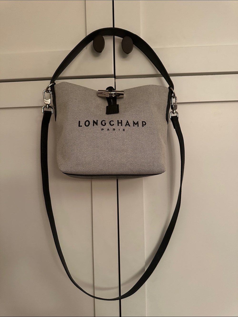NWOT LONGCHAMP LE ROSEAU CANVAS BUCKET BAG